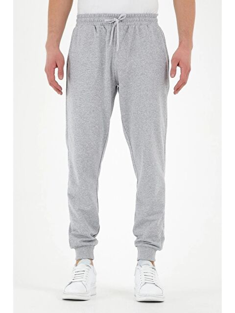 Mmetalic Gri  Erkek Büyük Beden Jogger Eşofman Altı Etiketli Arka ve Yan Cepli Regular Fit - S000295060-20600