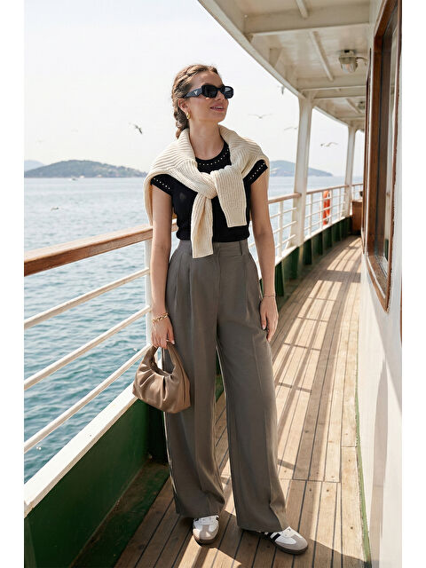 Lela Wide Leg Yüksek Bel Geniş Paça Pileli Kadın Pantolon 6923871 - S000510271-18547