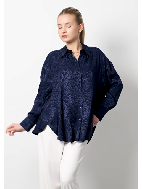 Pera Moda İç Göstermeyen Jakarlı Oversize Uzun Kadın Gömlek - S000318105-23710