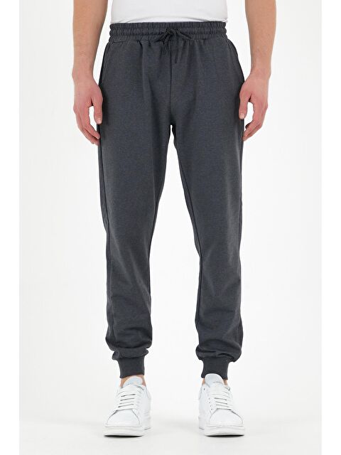 Mmetalic Antrasit  Erkek Büyük Beden Jogger Eşofman Altı Etiketli Arka ve Yan Cepli Regular Fit - S000295060-29666