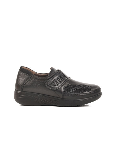 Ayakmod Siyah Hakiki Deri Cırtlı Anatomik Kadın Casual Ayakkabı 42633 Z - S000384067-19351