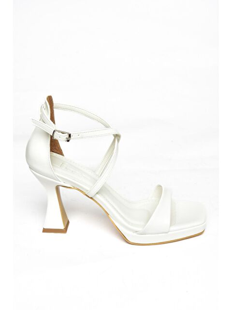 Fox Shoes S5693154 Beyaz Kadın Topuklu Ayakkabı - S000152487-20063