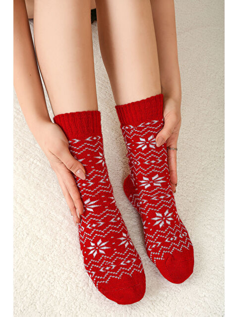 NBB Kırmızı Winter Themed Soft Uzun Soket Çorap - S000439036-20045