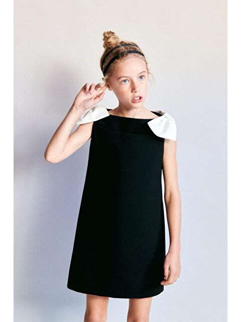 Monila Kız Çocuk Omuzlarında Fiyonk Detaylı Pamuk Kumaş Elbise - S000514744-19351