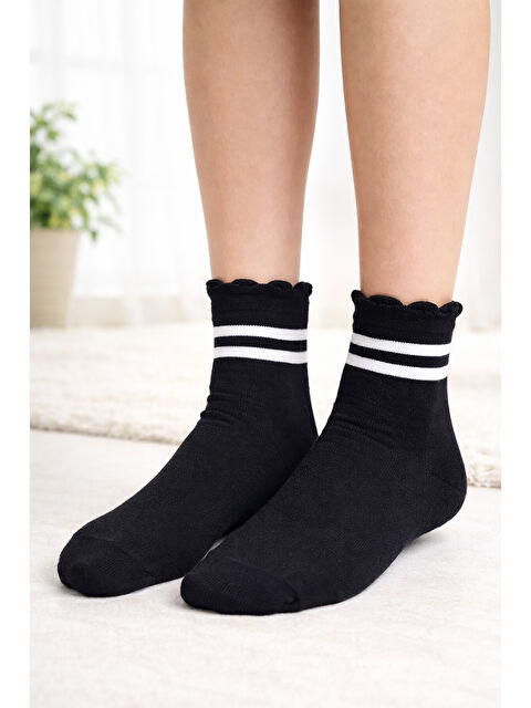 NBB Siyah Çizgili Bayan Soket Çorap - S000495897-19351