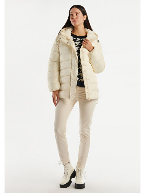 United Colors Of Benetton Kadın Krem  Pufa  Şişme Mont - S000298709-19966
