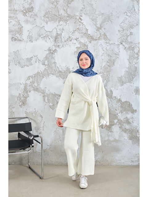 Locco Moda Kadın Yan Bağlama Detaylı Triko Takım Ekru - S000317441-19965