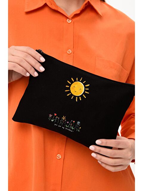 Bagg Clutch Gülümseyen Güneş Siyah Kanvas Makyaj Çantası - S000154823-19351