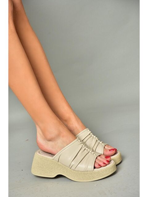 Fox Shoes S9964430 Bej Kadın Terlik - S000168957-19928