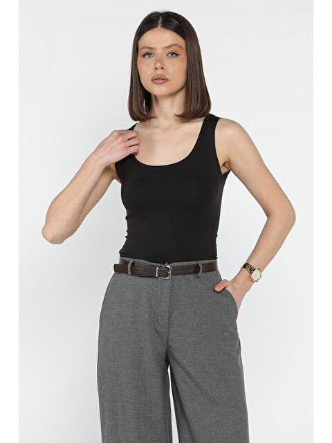 Gülseli Kadın Modal Kumaş Sıfır Kol Elastanlı Crop Top Bluz - S000379981-19351