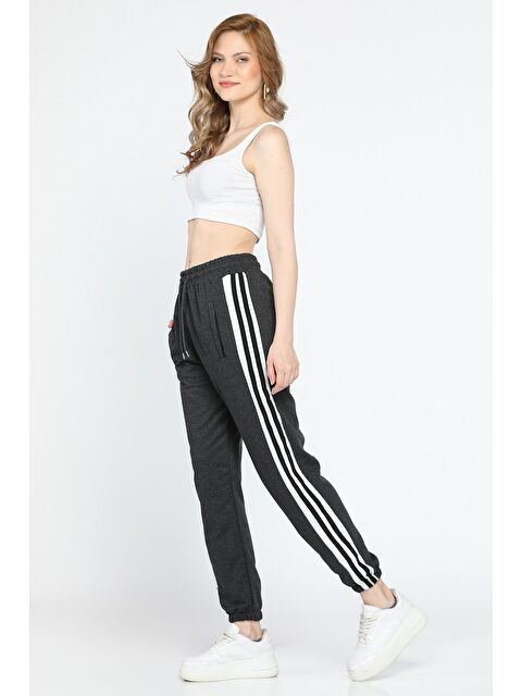 Gülseli Bel Ve Paça Lastikli Kadın Yan Şeritli Eşofman Altı - S000300024-29666