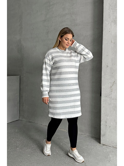 Stil Diva Büyük Beden Bisiklet Yaka Uzun Kollu Bileği Lastikli Çizgili Elbise 303063 - S000320641-17308