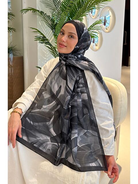 Lamelif Brush Desen Soft Şal Siyah