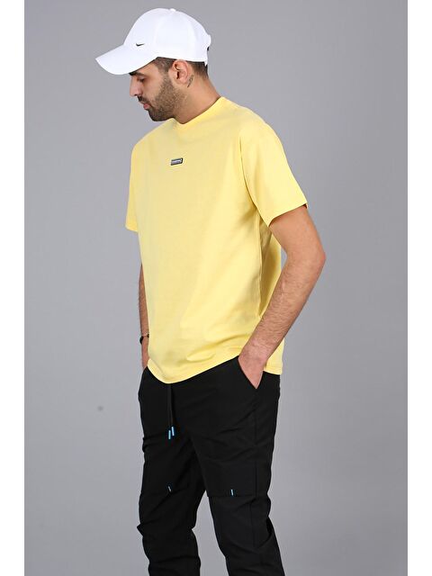 Madmext Erkek Sarı Sırt Detaylı %100 Pamuk Tişört 5365 - S000016109-20072