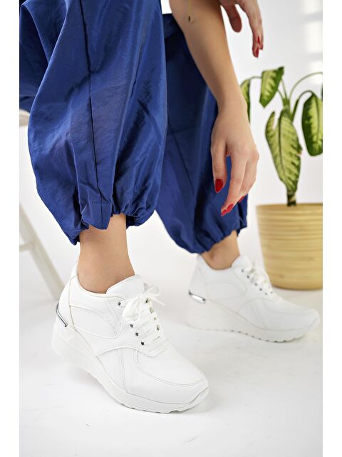 Muggo NEPAL Kadın Ortopedik Yüksek Taban Günlük Bağcıklı Sneaker Spor Ayakkabı - S000120464-20063