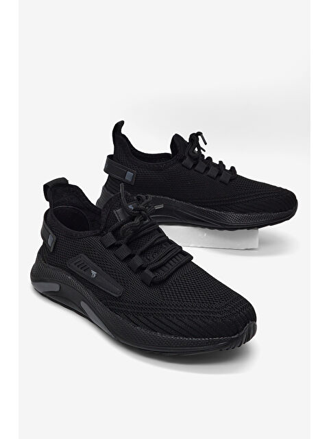 TONNY BLACK Erkek Siyah Esnek Konforlu Rahat Kalıp Spor Ayakkabı