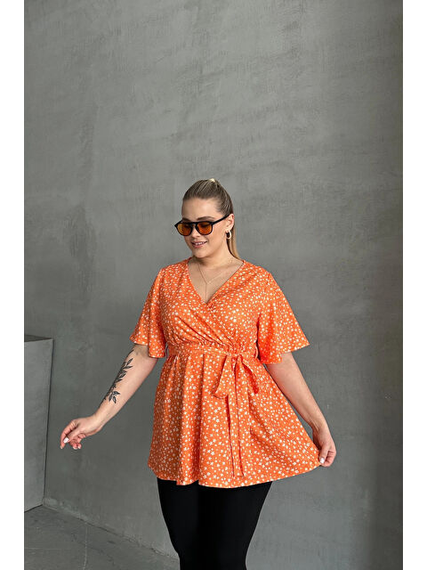 Stil Diva Büyük Beden Kısa Kollu V Yaka Önü Bağlama Detaylı Bluz 97-40 - S000350408-20013
