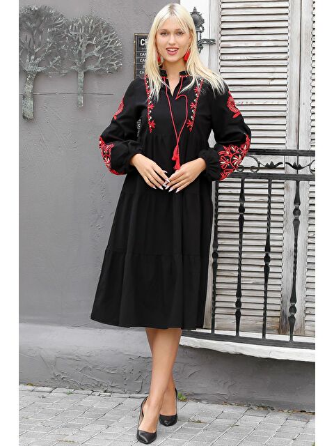 Chiccy Kadın Siyah Hakim Yaka Balon Kol Bağlamalı Astarsız Regular Fit Casual Pamuk Dokuma Elbise - S000358803-19351