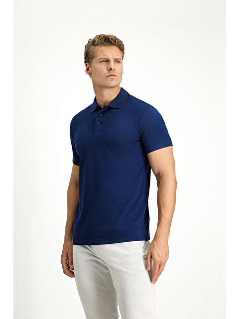 Kiğılı Slim Fit Dar Kesim Pamuklu Polo Yaka Tişört