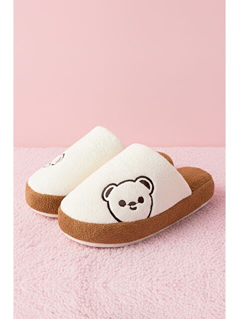 MODAFRATO MOMO Ayıcık Kadın Ev Terliği Günlük Rahat Kışlık Terlik - S000490696-37231