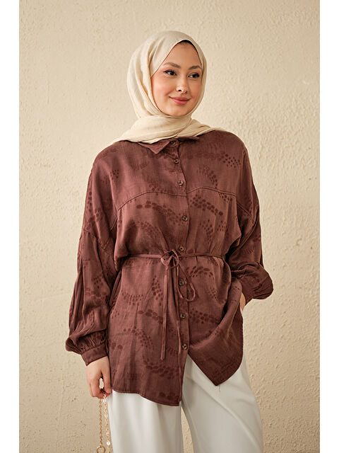 Locco Moda Kadın Benek Desenli Saten Bel Bağlamalı Gömlek Kahverengi