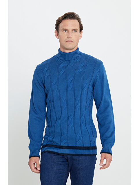 AC&Co / Altınyıldız Classics Erkek Havacı Mavi Standart Fit Normal Kesim Tam Balıkçı Yaka Jakarlı Triko - S000394635-17234