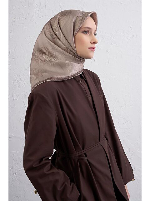 ARMİNE Klasik Desenli Saf İpek Twill Eşarp 9428D 06