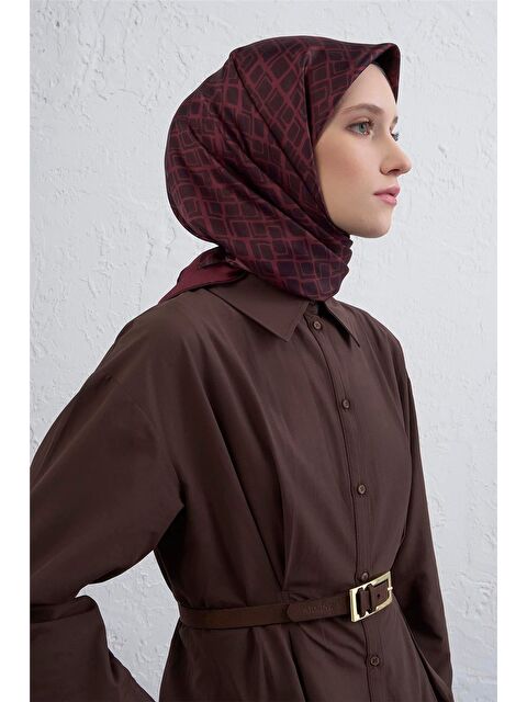 ARMİNE Geometrik Desenli Saf İpek Twill Eşarp 9438D 54