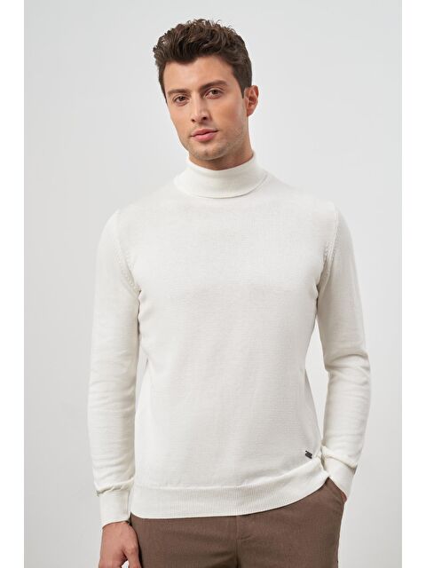 İMZA Açık Krem Uzun Kol Düz Örme Tam Balıkçı Yaka Comfort Fit Triko 1012245004 - S000347996-3162