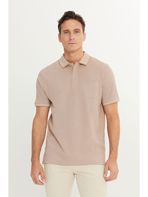 AC&Co / Altınyıldız Classics Erkek Vizon Pamuklu Comfort Fit Rahat Kesim Polo Yaka Cepli Tişört - S000394288-26429