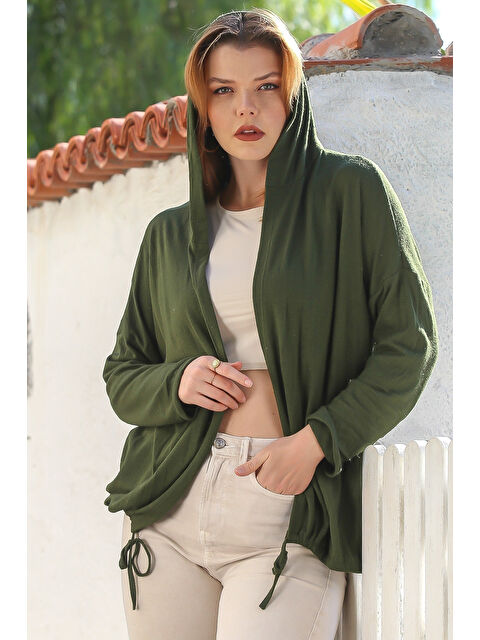 Chiccy İtalyan Koyu Yeşil Kapüşonlu Uzun Kol Kapamasız Etek Ucu Bağlamalı Casual Triko Hırka 67 72 - S000469073-19416