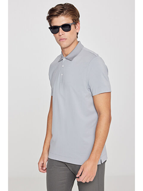 Altınyıldız Classics Erkek Açık Gri Standart Fit Normal Kesim Polo Yaka Esnek Tişört