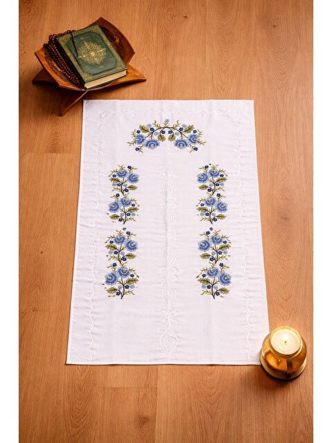 Çeyiz Diyarı Kanaviçe İşlemeli Gardenya 70x135 cm Seccade Mavi