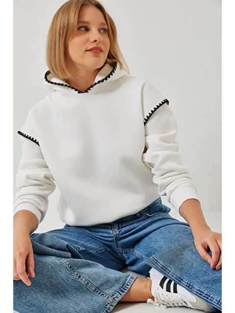 SHADE Kadın Kapüşonlu Dantel Detaylı Sweatshirt - S000372343-19965