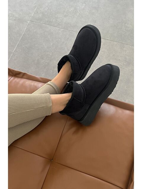 Straswans Tommo Kadın İçi Tüylü Kalın Taban Süet Yarım Bot Siyah - S000512849-19351