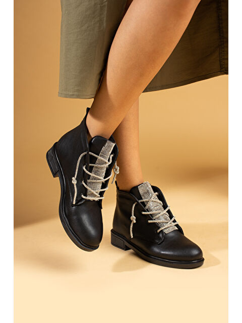 Pembe Potin İnce Parlak Taşlı Sıcak Astar Comfort Taban Bağcıklı Kadın Bot 57-205-24 - S000252863-19351