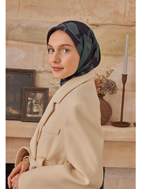 Fresh Scarfs Dark Flower Desen Pamuk İpek Eşarp Lacivert - S000423146-21164