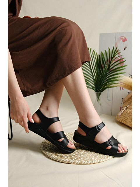Oksit Zadia Ortopedik Hafif Taban Günlük Anne Kadın Sandalet - S000140320-19351