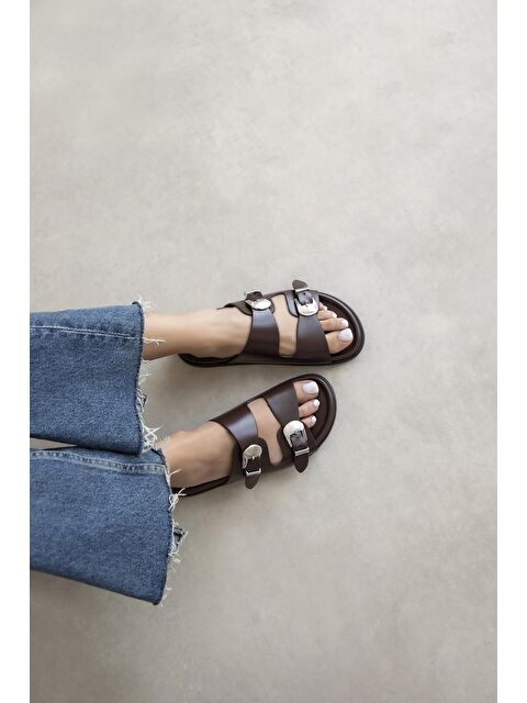 Straswans Orban Kadın Toka Detay Günlük Konfor Deri Terlik Kahve - S000513077-19413