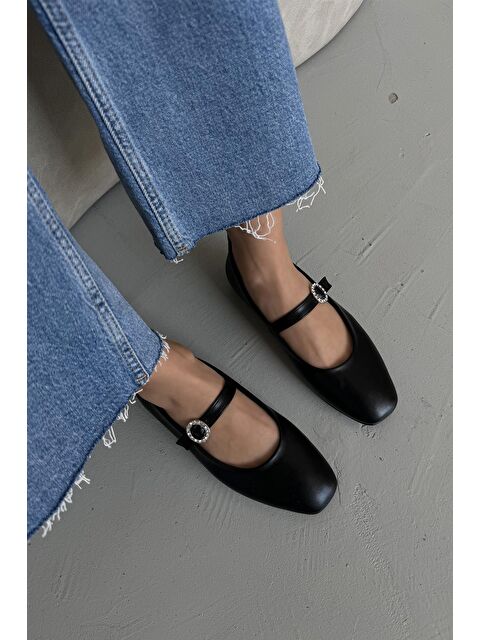 Straswans Berny  Kadın  Kemer  Detay  Deri  Babet Siyah - S000513138-19351