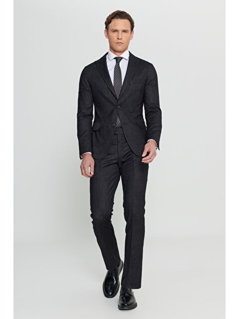 Altınyıldız Classics Erkek Siyah Dar Kesim Kırlangıç Yaka Desenli Kapak Cepli Takım Elbise - S000513178-19351