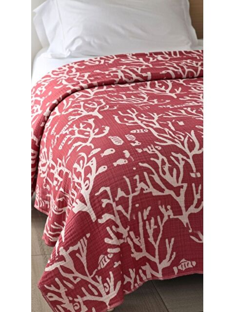 Mulberry Mercan Desen 4 Katlı Müslin Pike Yatak Örtüsü Battal Boy 240x260 cm