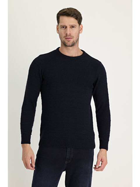 Kiğılı Bisiklet Yaka Slim Fit Dar Kesim Desenli Triko Büyük Beden Kazak - S000405105-21164