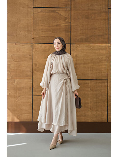 Locco Moda Kadın Tül Detay Pelerinli Etekli Takım Krem