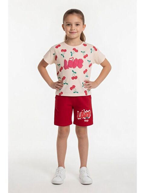 Cansın Mini Kırmızı Kiraz Desenli Love Yazılı Tişörtlü Kız Çocuk Şortlu Takım 23897