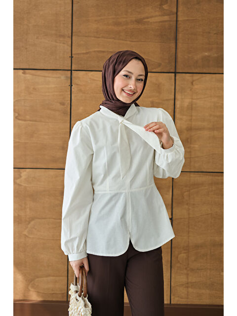 Locco Moda Kadın Fular Yaka Detaylı Kısa Gömlek Beyaz - S000530541-20063