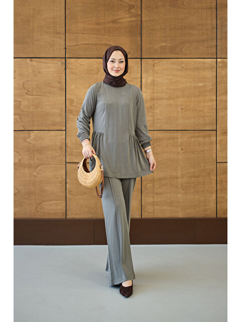 Locco Moda Kadın Önü Çima Ve Büzgü Detay İkili Takım Küf Yeşil - S000530542-7484