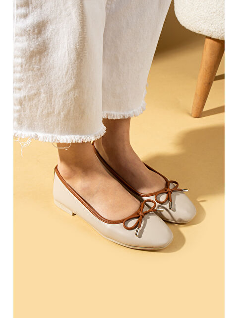 Pembe Potin Fiyonk Detaylı Rahat Taban Kadın Babet 57-34-25Çt - S000367510-19928