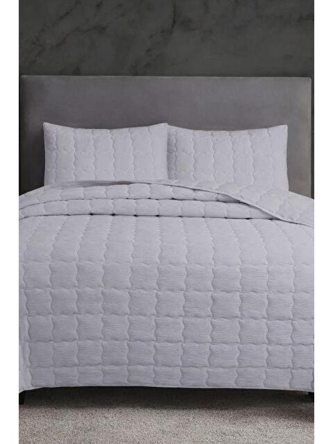 Çeyiz Diyarı Cher Kapitoneli 240x260cm Çift Kişilik Yatak Örtüsü Gri