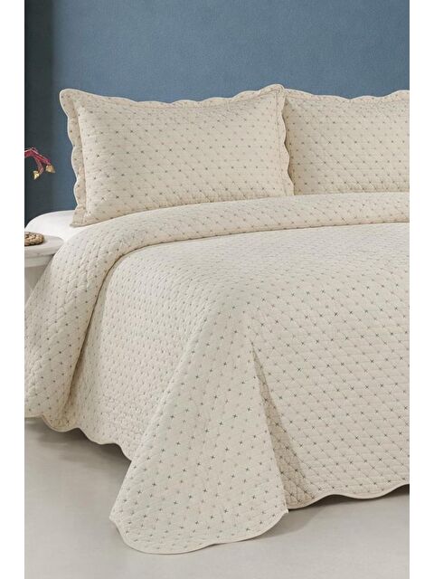 Çeyiz Diyarı Velura Lüks Nakışlı Kadife Çift Kişilik Yatak Örtüsü Krem